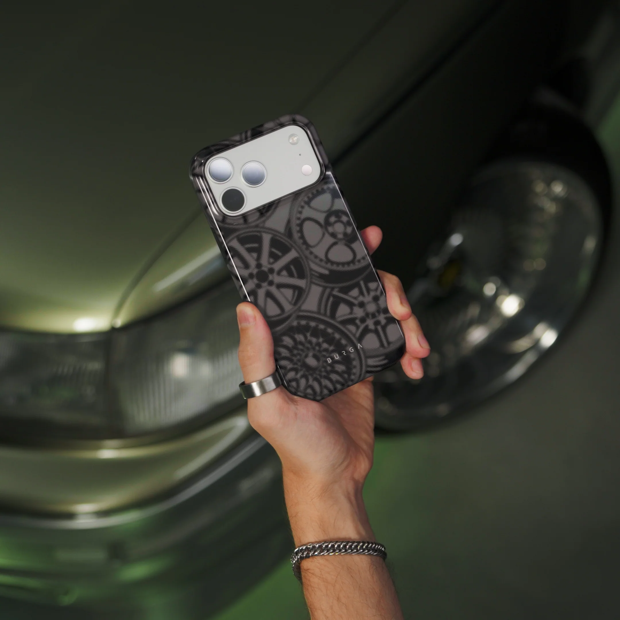 Garage - OnePlus 9 Case - Image 5